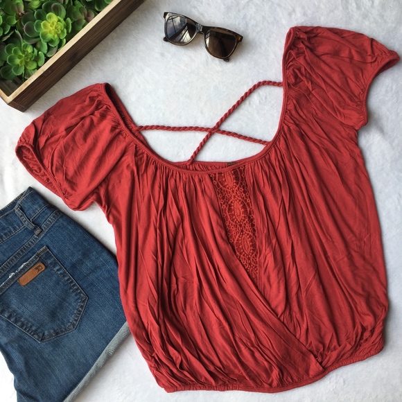 Free People Tops - Free People Ann's Ruched lace inset bubble hem top